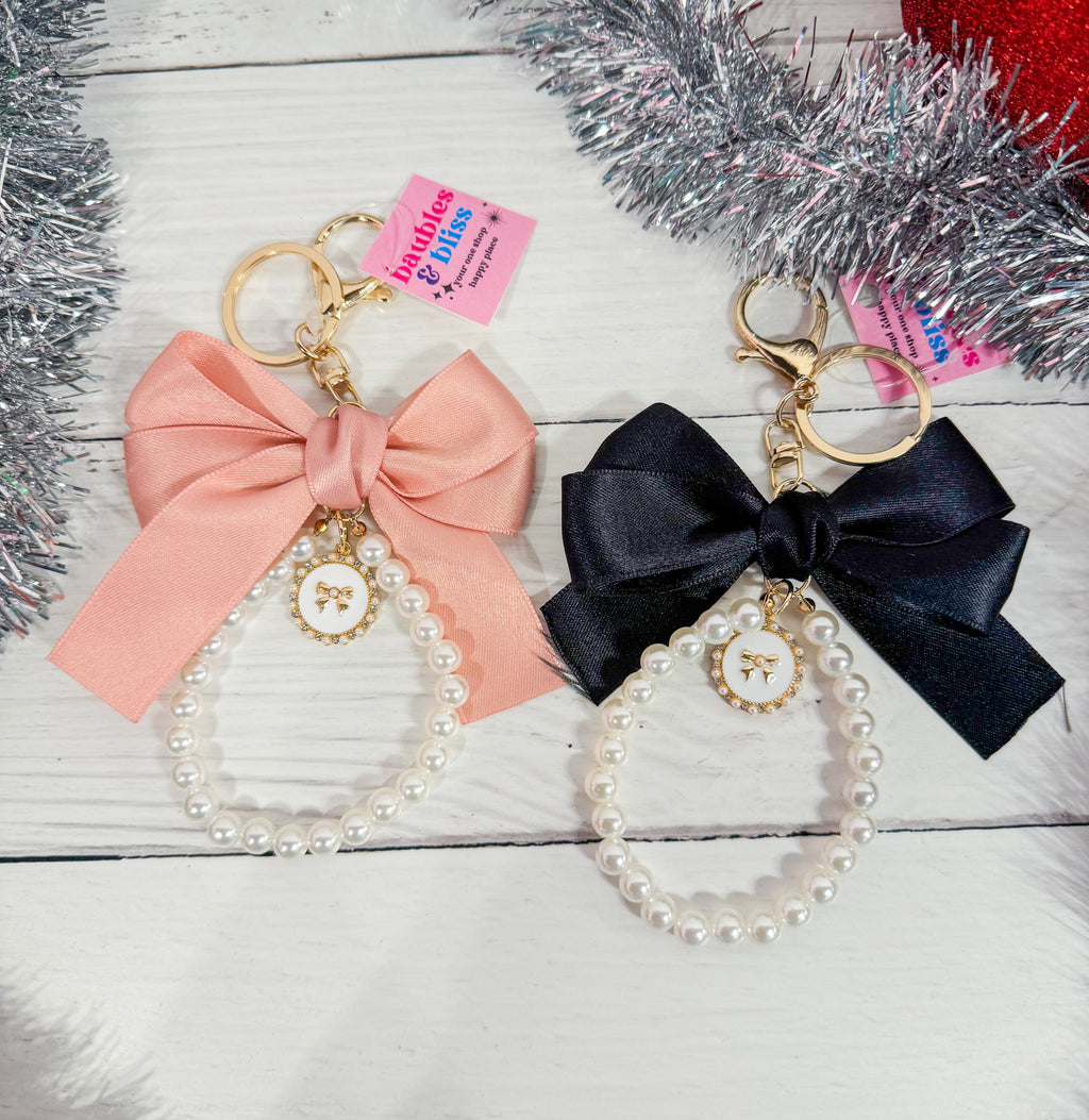 Bows & Pearls Keychain Bracelet