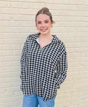 Hayden Houndstooth Quarter Zip Pullover