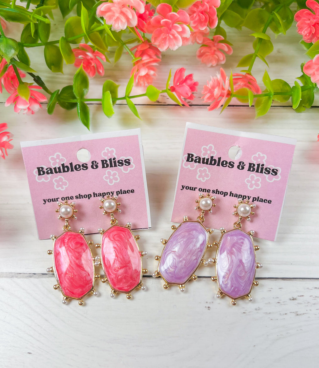 Make You Mine Marbled Oval Pearl Accent Earrings