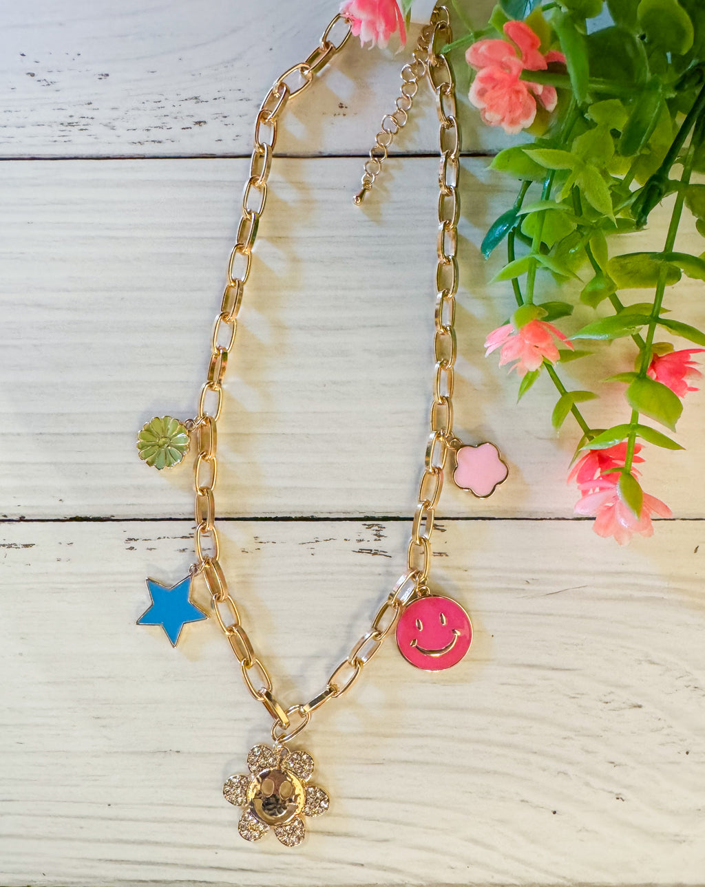 Groovy Days Flower Accent Charm Necklace