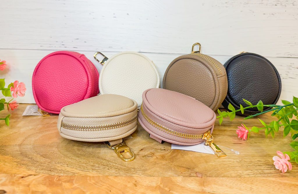 On The Go Mini Circle Leather Coin Pouch