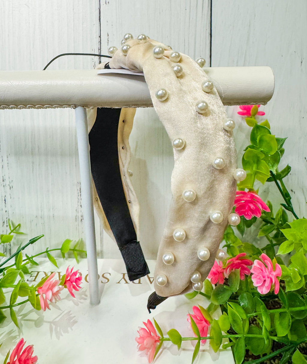 Perfect Pearl Style Knotted Headband