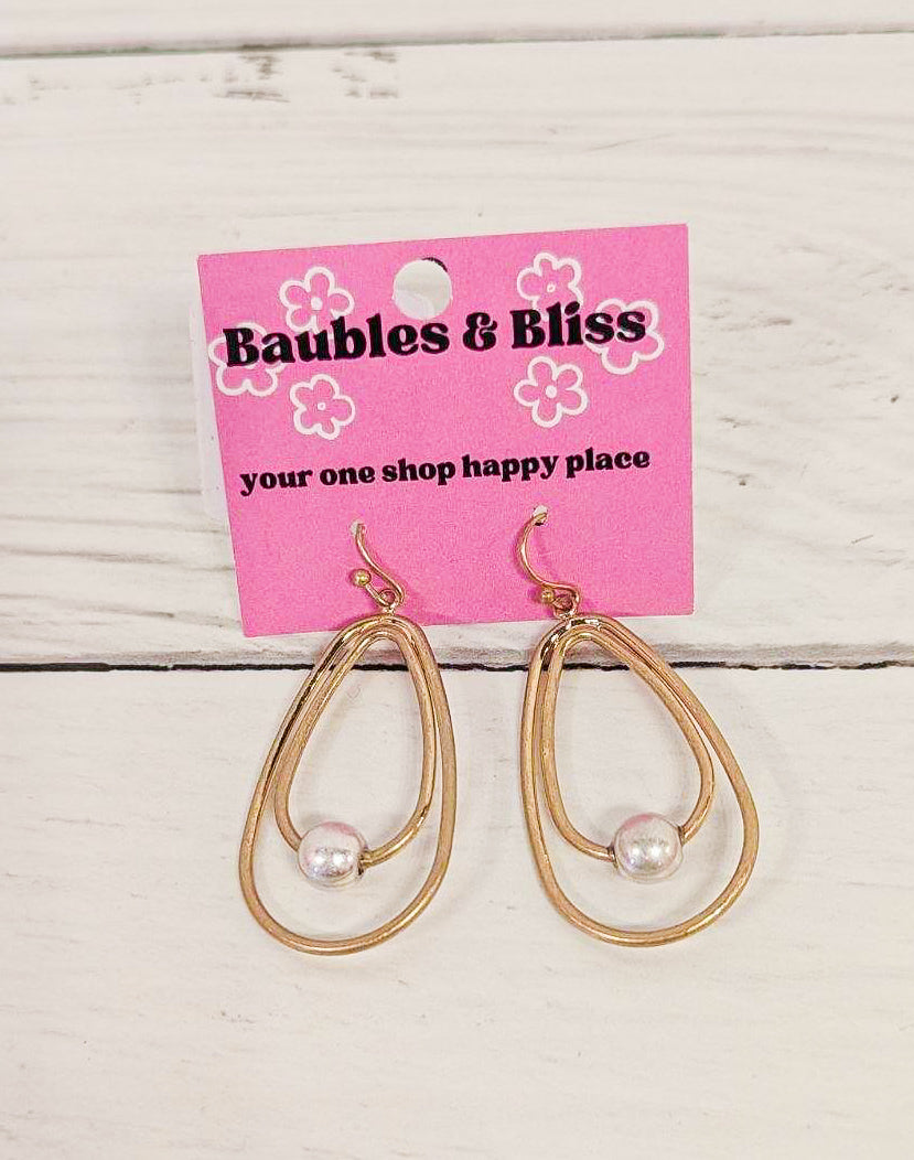 Pretty Style Pearl Gold Earrings